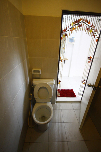 Bathroom 3, Santorini Khanom, Khanom