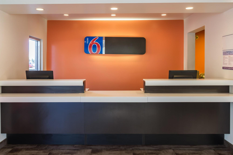 Public Area 2, Motel 6 Oroville, CA, Butte