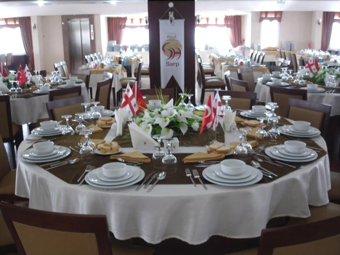 Food & Drinks 5, Sarp Hotel, Hopa