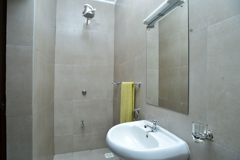 Bathroom 3, Joy Palace, Dagoretti North