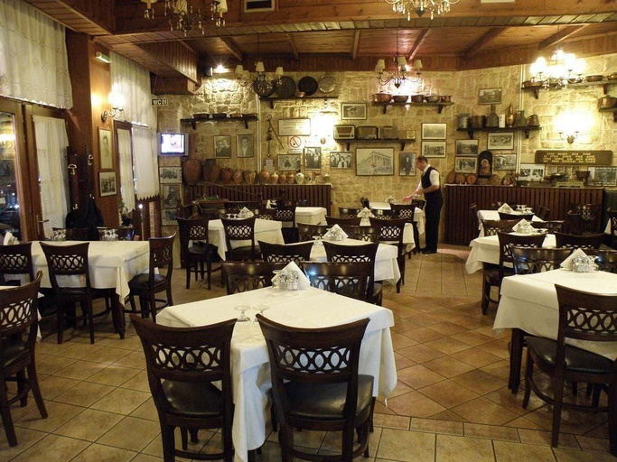 Food & Drinks 5, Iridanos, Thessaly