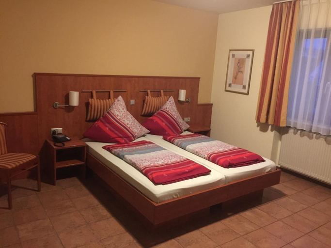 Bedroom 4, Hotel Brgerstuben, Saarlouis