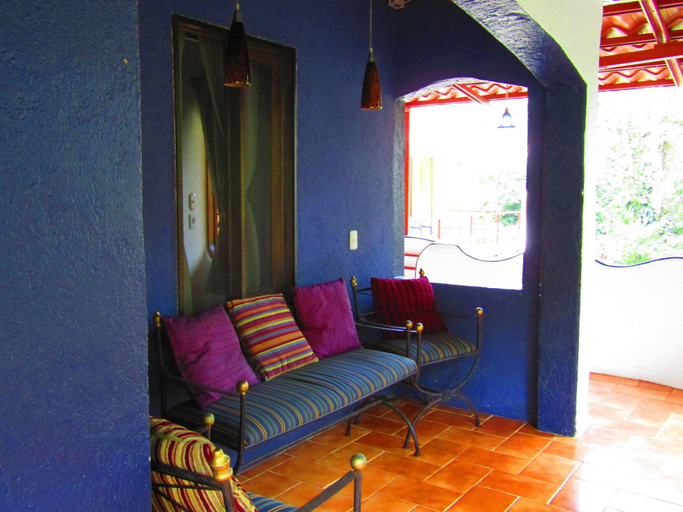 Public Area 3, Agua Inn, Tilarán