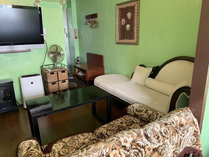 Public Area 2, Guest House Koza Gate 2, Okinawa