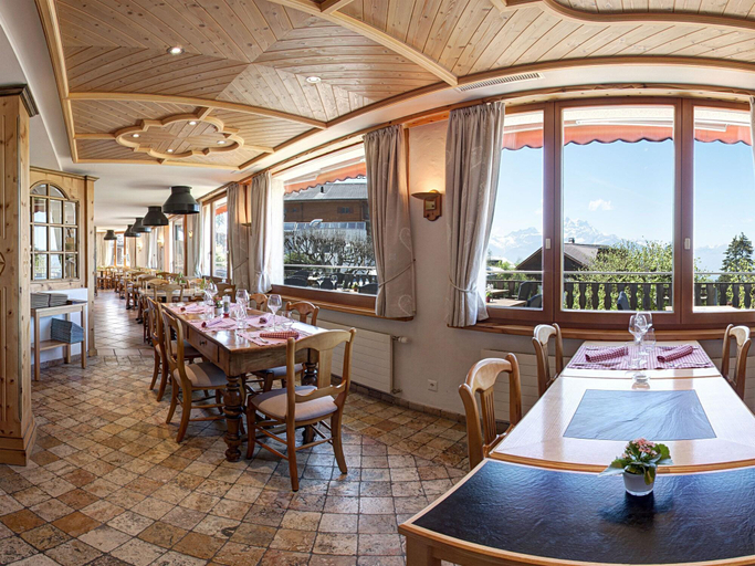 Food & Drinks 5, Alpe Fleurie, Aigle
