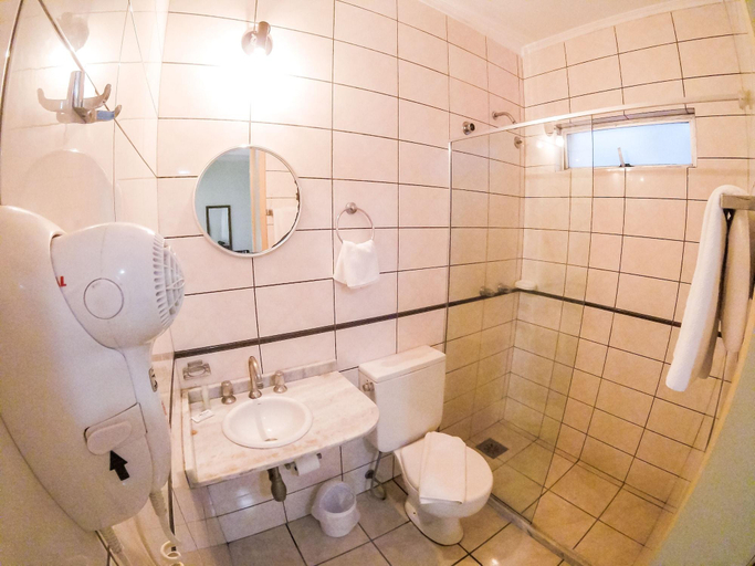Bathroom 4, Milão Hotel, Porto Alegre