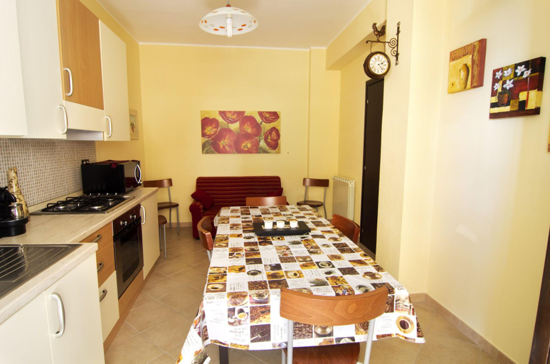 Others 4, B&B La Porta Accanto, Sassari