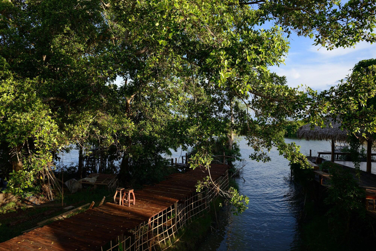 Public Area 2, Baantonlamphu Pakpra, Khuan Khanun