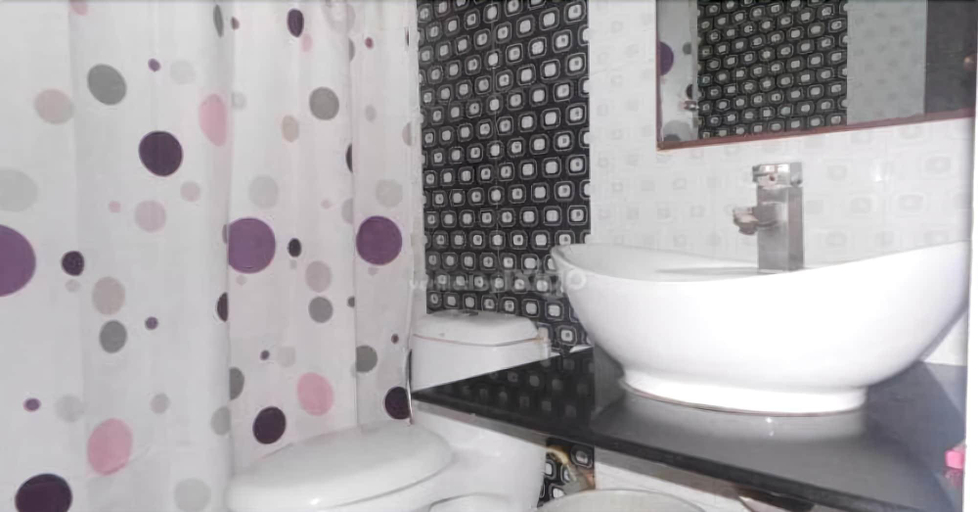 Bathroom 4, Niche Suites, Bangalore