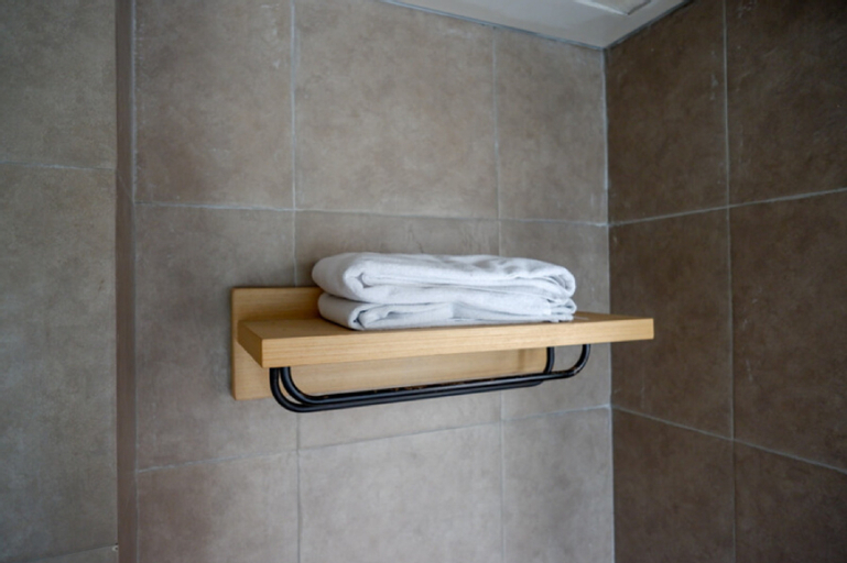 Bathroom 24