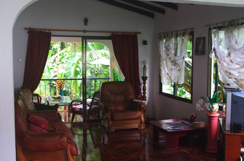 Public Area 3, Papaya Guesthouse
