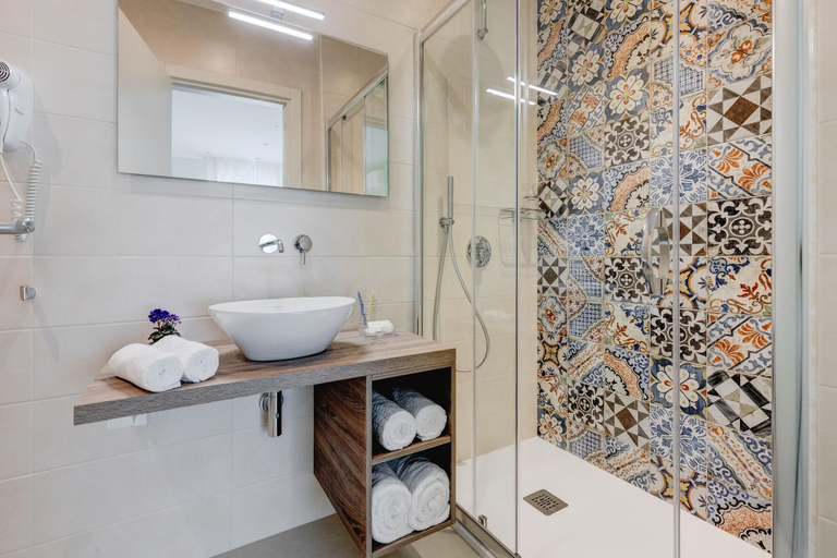 Bathroom 4, B&B Rocamatura - Adults only, Lecce