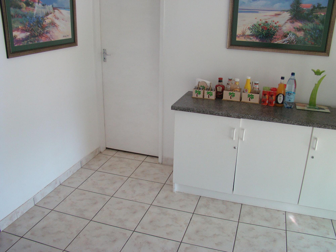 Public Area, Louhallas Bed & Breakfast, Ekurhuleni