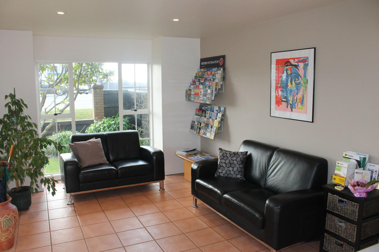 Public Area 3, Alpine Rose Greymouth Motel, Grey