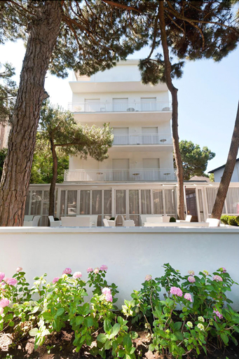 Exterior & Views, Gatto Bianco Maarea, Ravenna