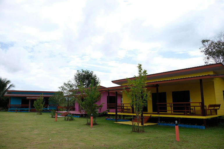 Nadedow Resort, Wang Num Khiaw