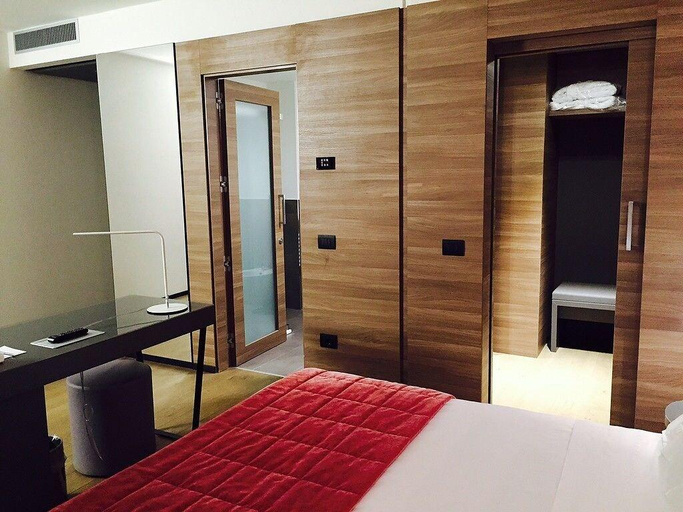 Public Area 3, Link124 Hotel, Parma