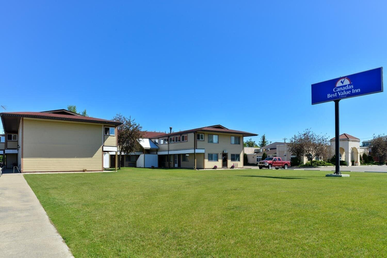 Exterior & Views 2, Motel 8, Division No. 6
