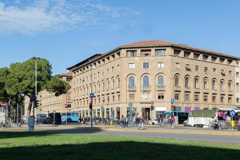 Exterior & Views 2, 7Florence, Florence