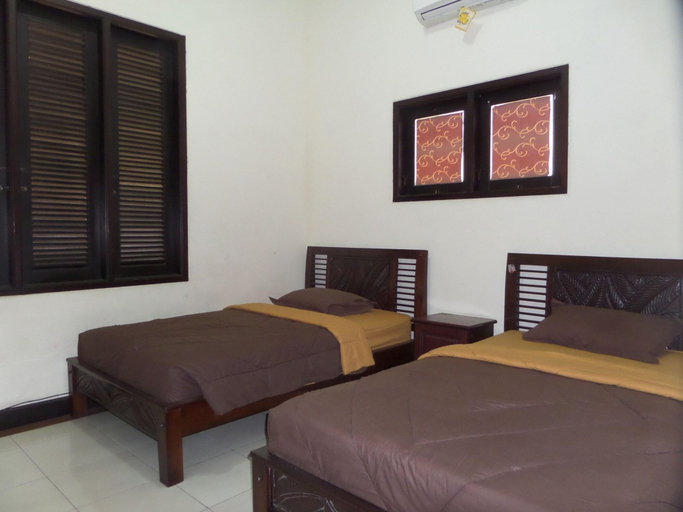 Bedroom 3, De Clove Guest House, Malang
