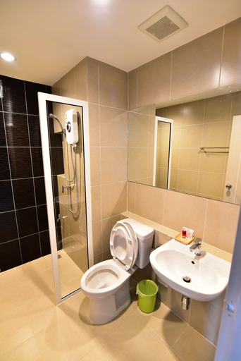 Bathroom 5, At S115 Residence, Muang Samut Prakan