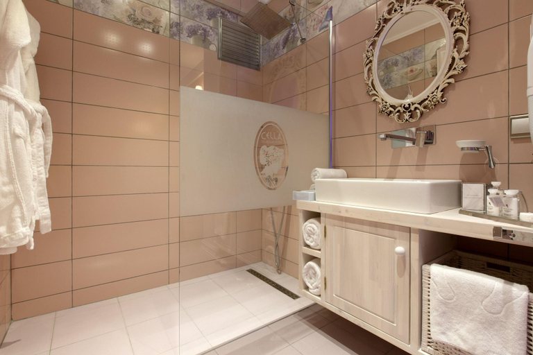 Bathroom 5, Cella Boutique Hotel & SPA, Selçuk