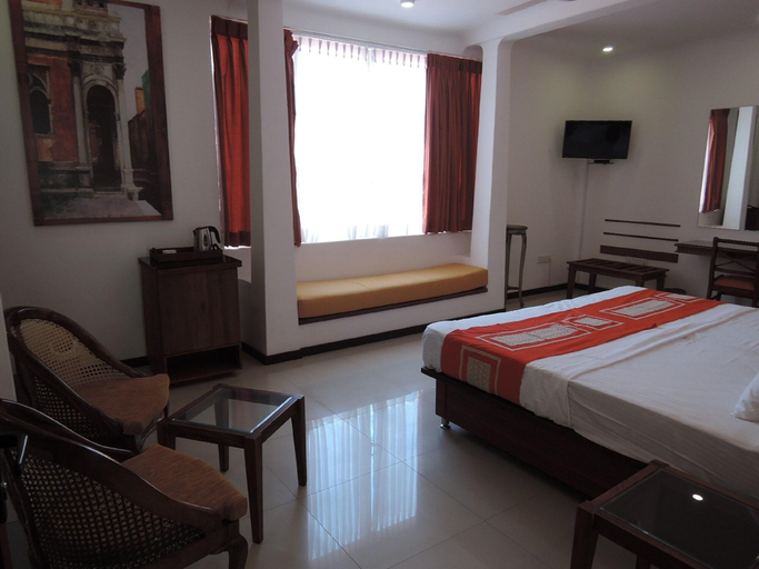 Bedroom 3, Anugaa in The City, Thimbirigasyaya