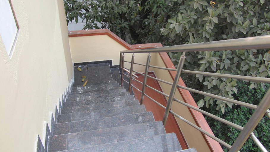 Public Area 2, Hotel Bhammar's Inn- A Pure Veg, Kolkata