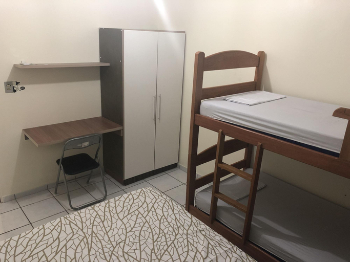 Bedroom 2, Apiaká Hostel, Maués