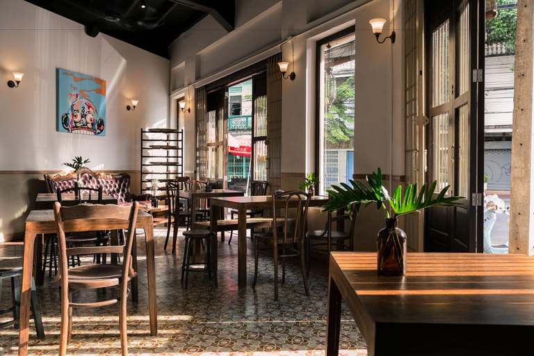 Food & Drinks 5, 103 - Bed and Brews, Samphantawong