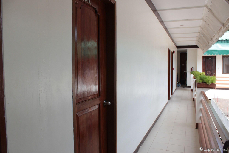 Public Area 2, Jazmine's Place, Coron