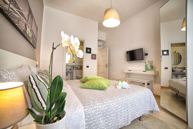 Bedroom 3, City Central, Salerno