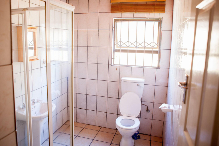 Bathroom 4, Oria Lodge - Summer Greens, City of Cape Town
