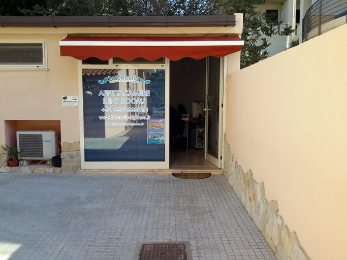 Public Area 3, Butterfly Accommodation, Sassari