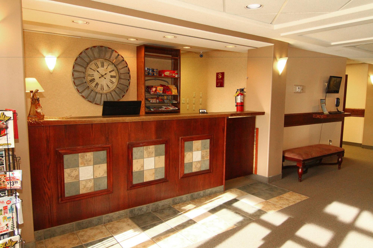 Public Area 2, Pilgrim Inn, Division No. 7