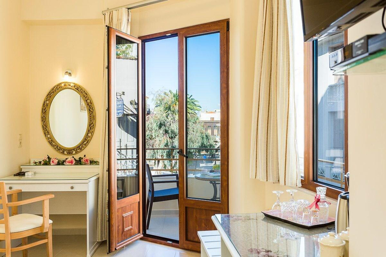 Bedroom 4, Polyxenia Suites, Crete