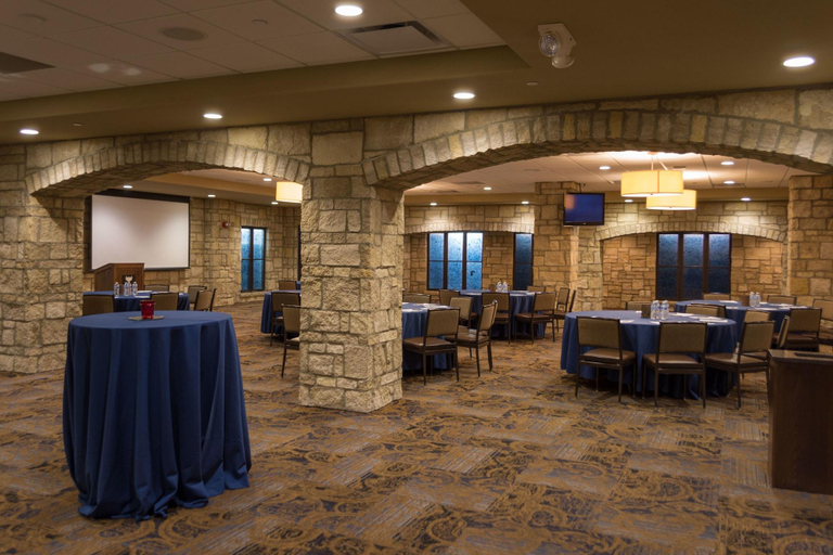 Public Area 2, The Oread Lawrence, Tapestry Collection by Hilton, Douglas