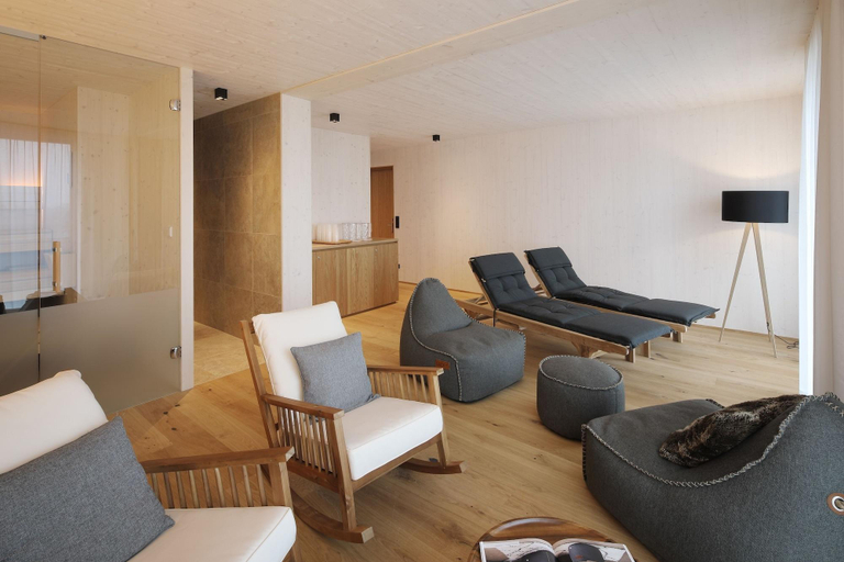 Public Area 3, 2nd Home Hotel, Donau-Ries