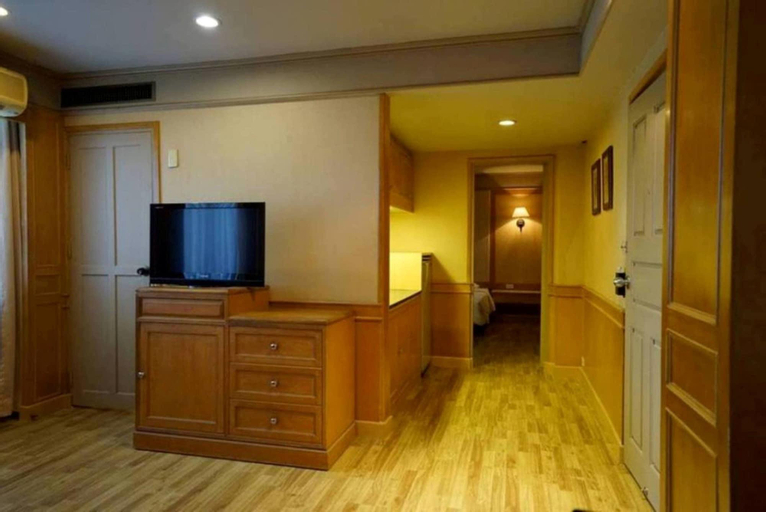 Public Area 2, Grand Garden Hotel, Su-ngai Ko Lok