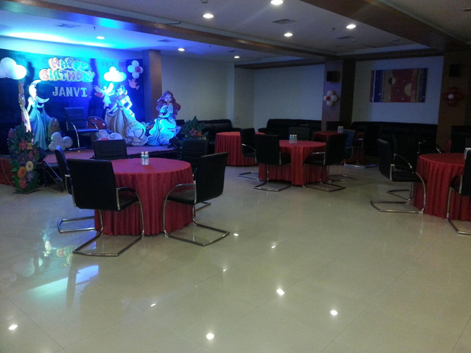 Public Area, Hi5 Hotel & Experience, Nashik