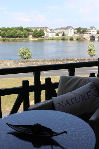 Exterior & Views 2, Rive Gauche, Maine-et-Loire