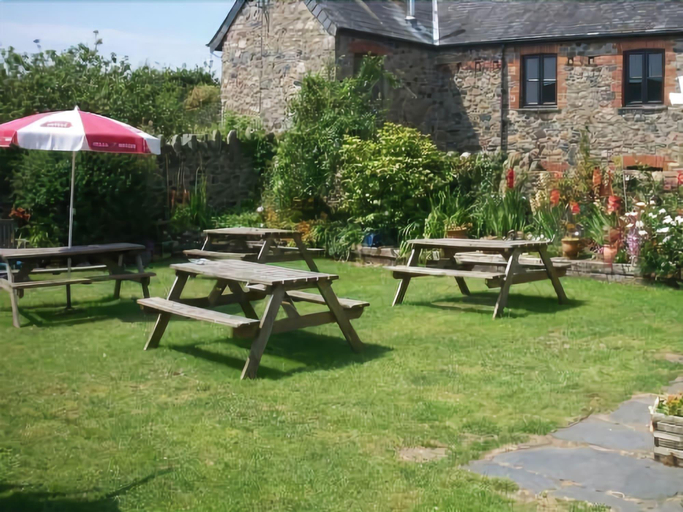 Others, The Packhorse Inn, Devon
