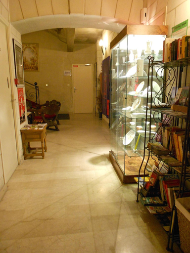 Public Area 2, Hôtel Médieval, Vaucluse