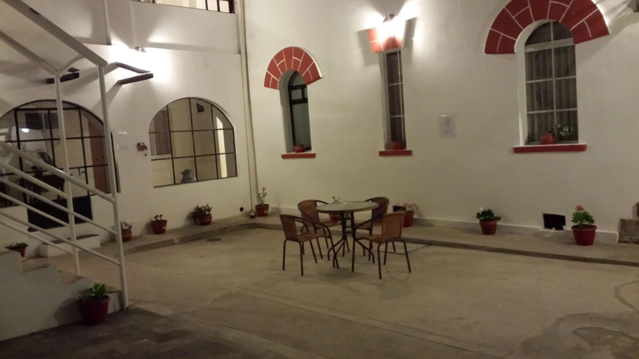 Public Area 2, Heritage Inn, Quito