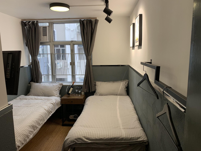 Exterior & Views 2, Popa Guesthouse, Hong Kong Island