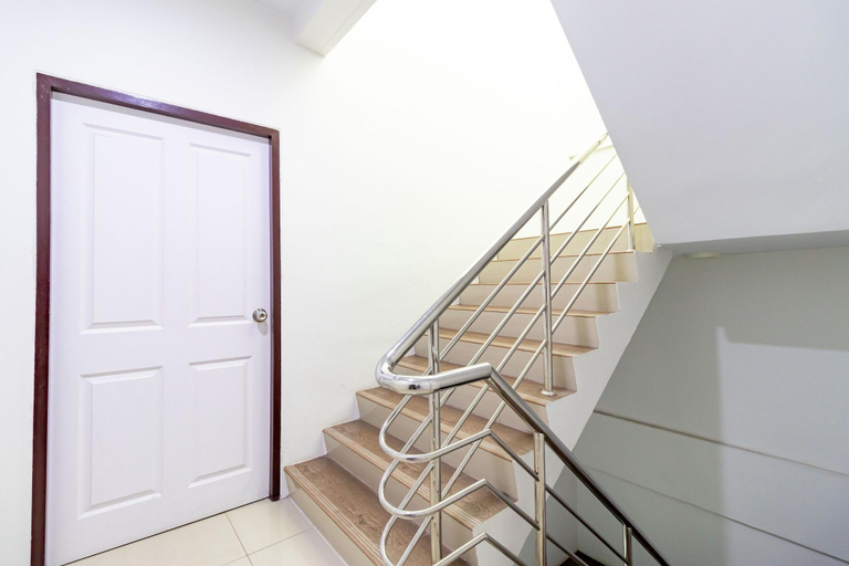 Public Area 3, Central View Hostel, Hat Yai