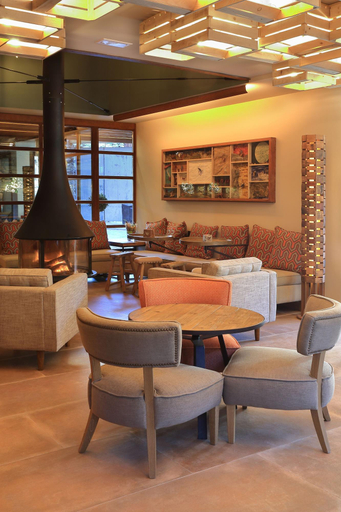 Public Area 2, Hotel La Neu, Huesca