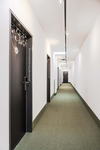 Public Area 3, H+ Hotel Ried, Ried im Innkreis