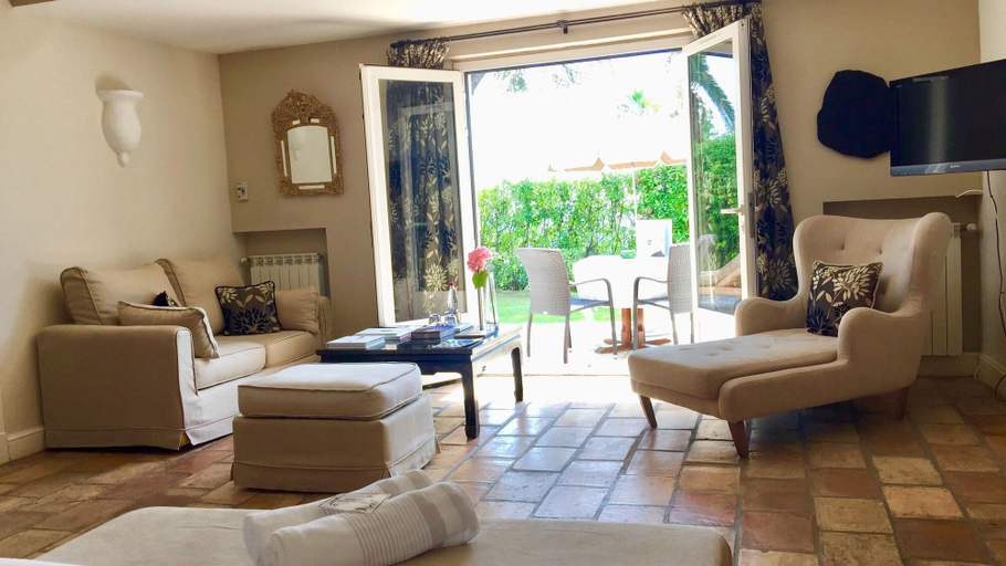 Public Area, Hôtel Alain Llorca, Alpes-Maritimes