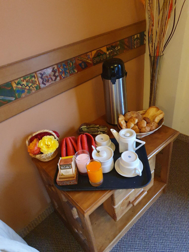 Food & Drinks 5, Pumakala Hotel, Puno